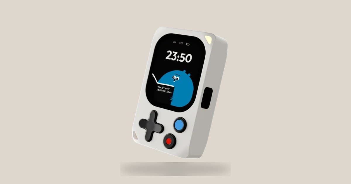 Kode: open-source programmable pocket device for makers and security researchers