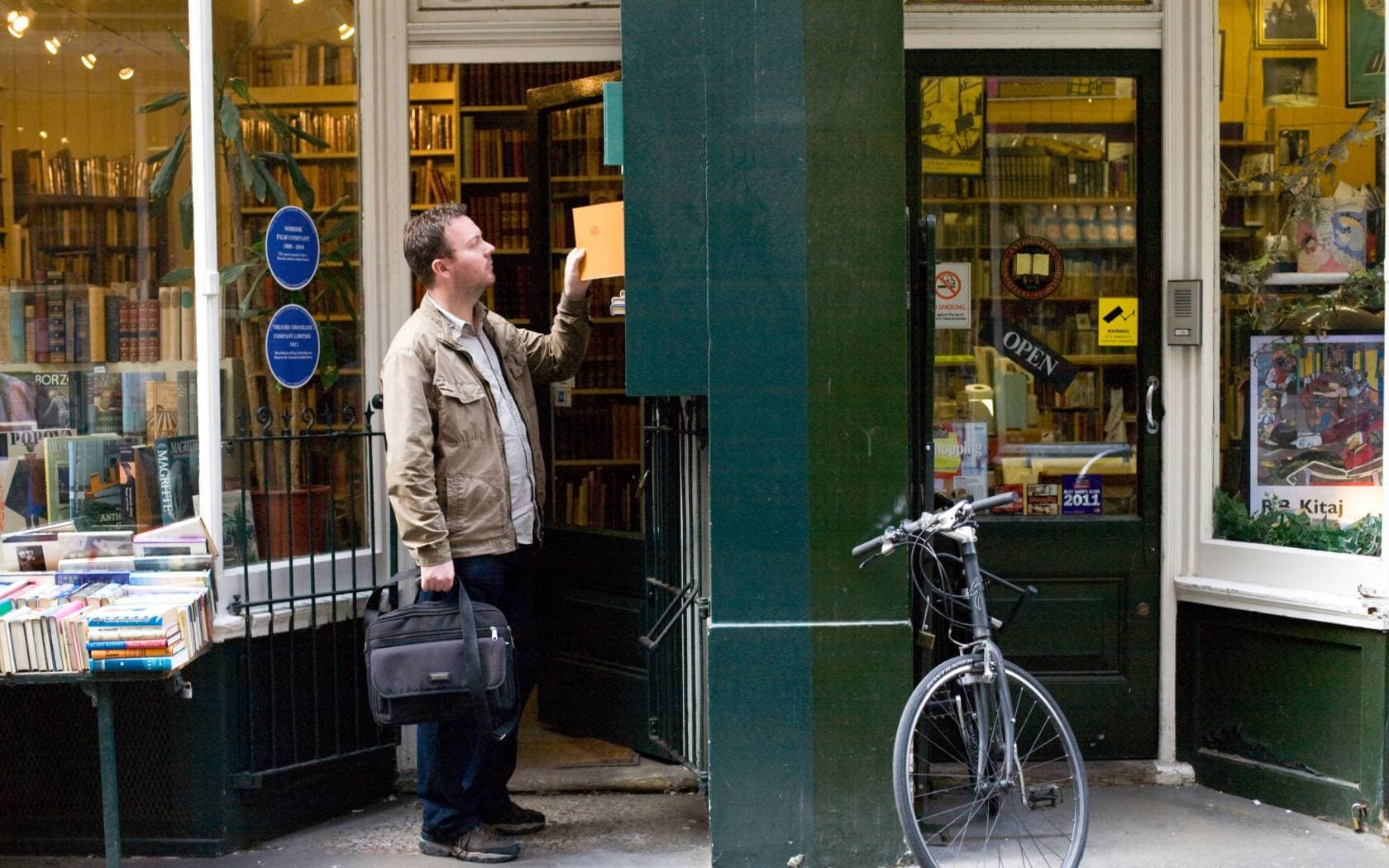 The new bibliomaniacs: how indie makers are building personal knowledge systems