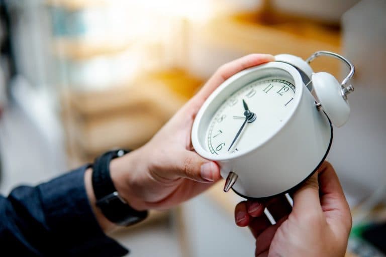 Stanford study finds DST harms health; implications for productivity tools
