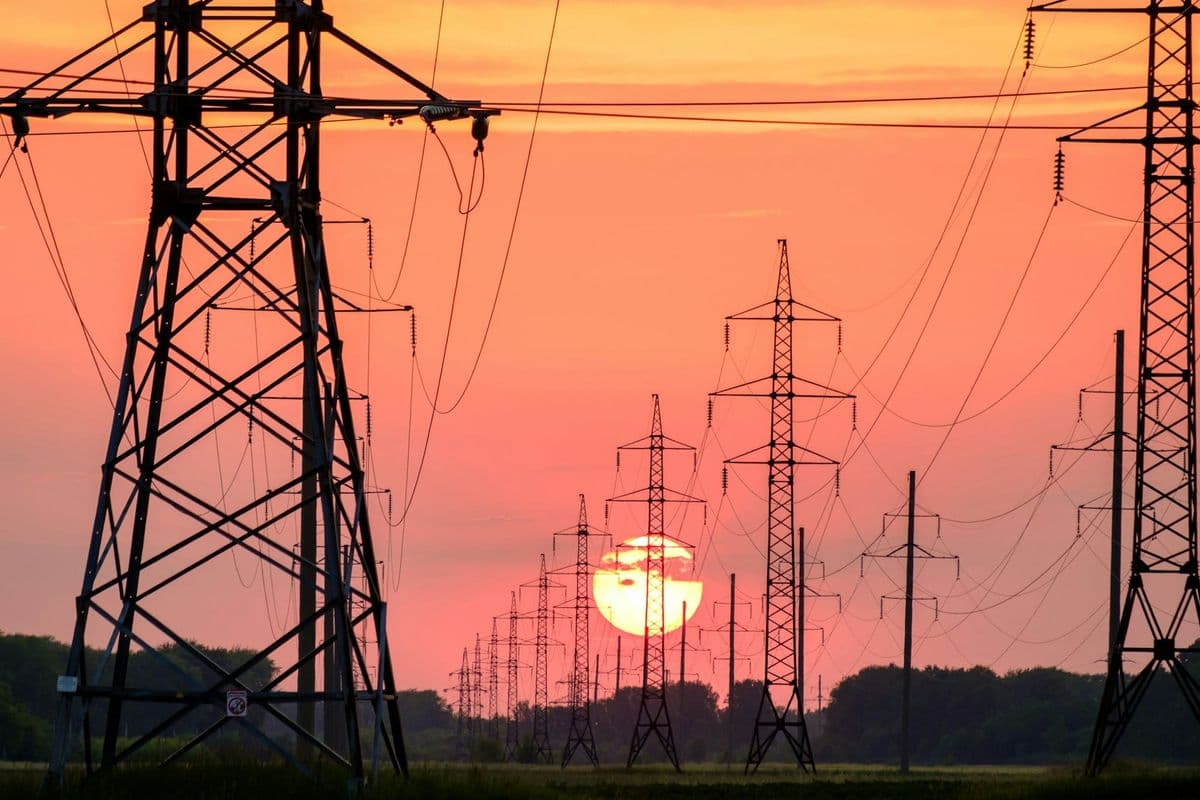 Virginia county grid buckling under data center load, tells schools to cut power