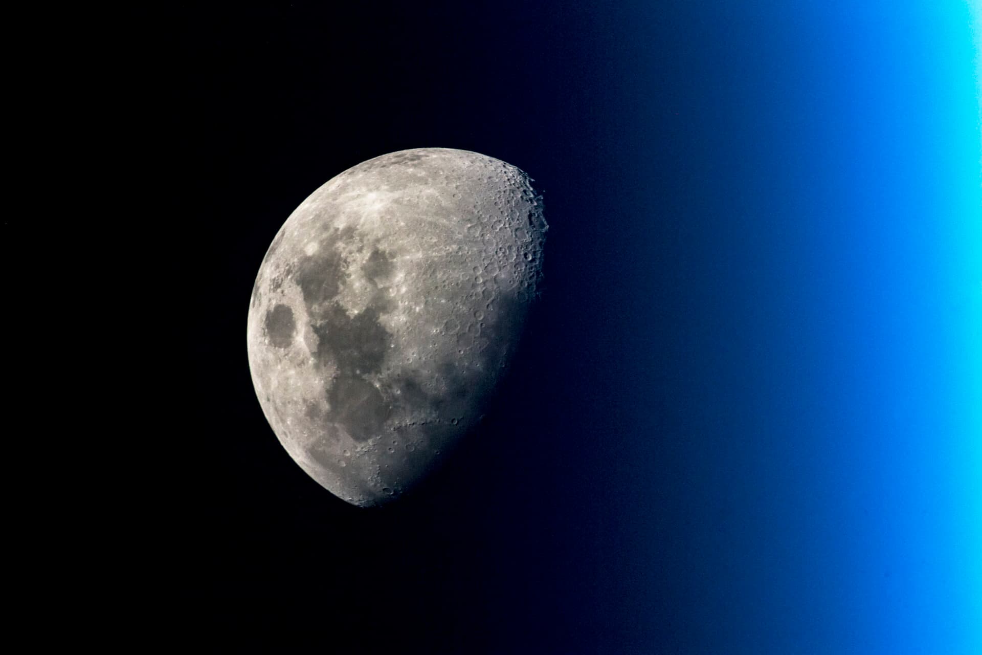 Lunar dust made all 12 moonwalkers sick—and no one knew why until now
